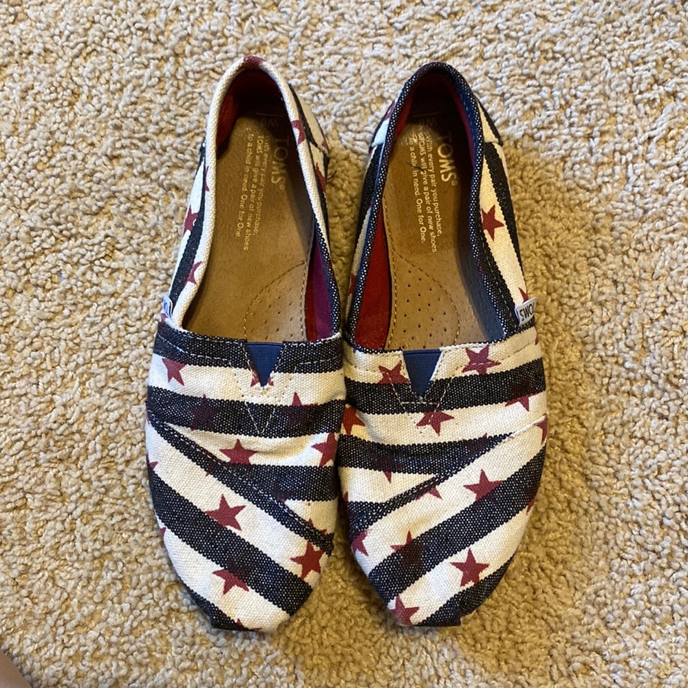 Toms Flats Stars and Strips Womens Size 8W 4th July Patriotic.